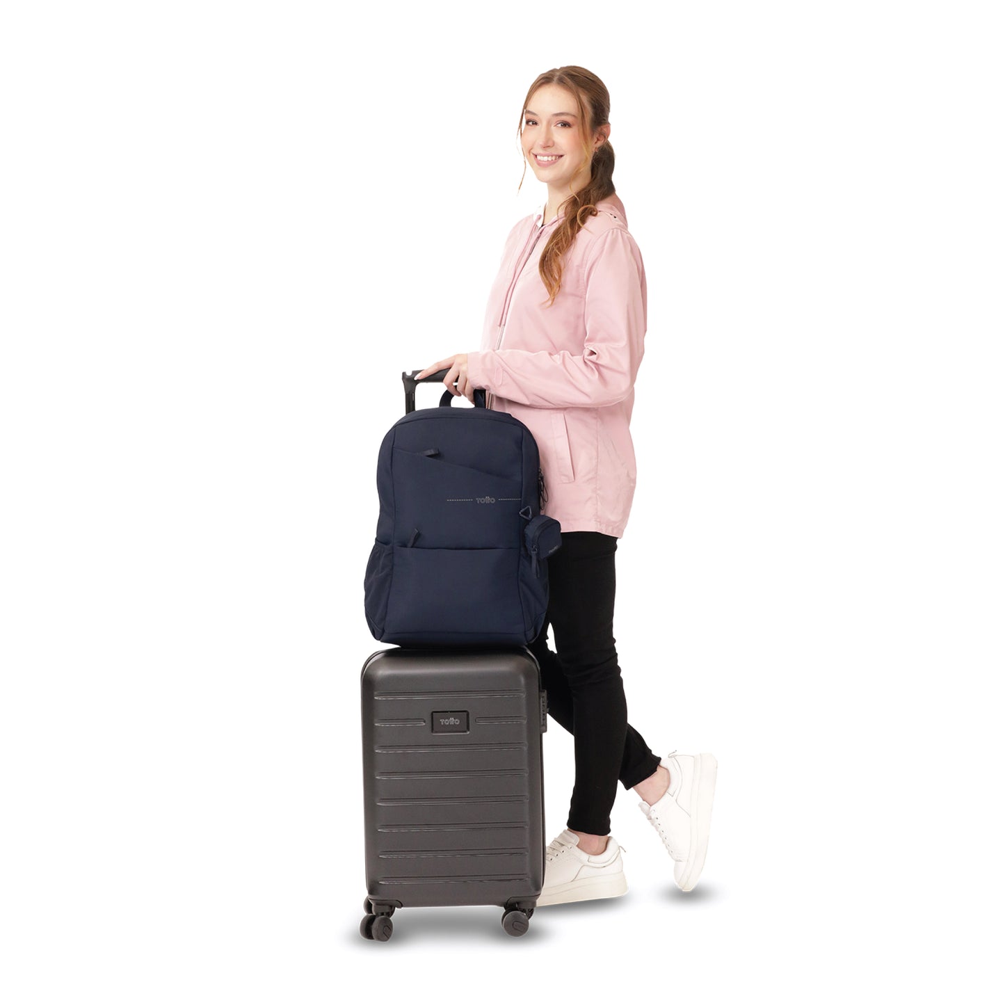 Mochila Totto Mujer Suzuka Azul - Porta Laptop 16" Ecológica RPET | Morral de Viaje y Oficina