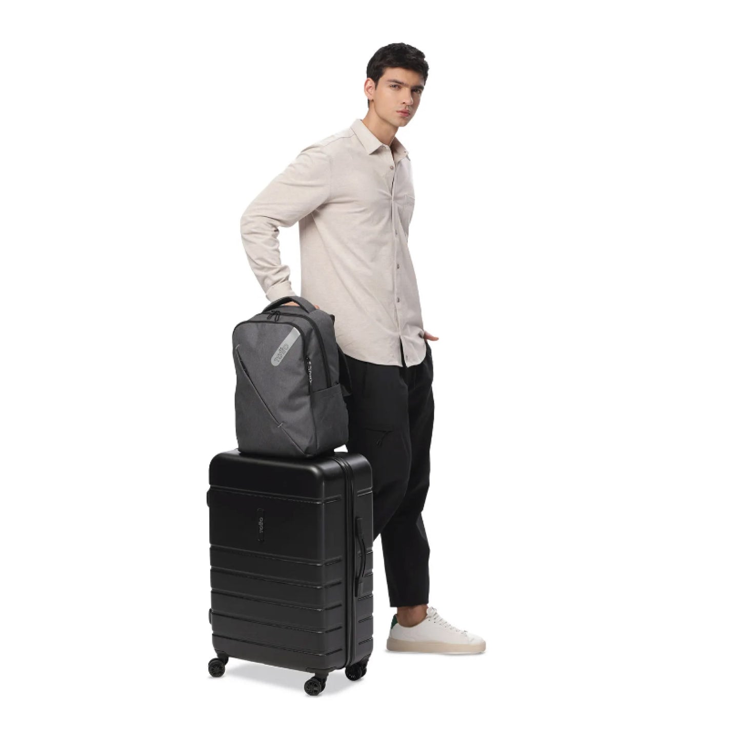 Mochila Totto Osaka Negro - Porta Laptop 15.4" | Mochila de Oficina con Acabado Melange